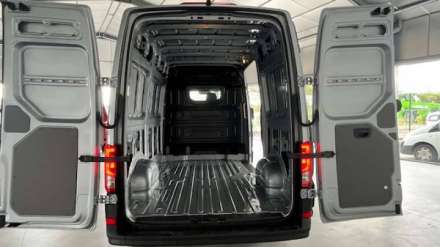 Volkswagen Crafter Van 35 L3H3 2.0 TDI 177 CH BVA BUSINESS