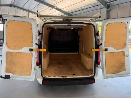 Ford Transit Custom Fourgon 300 L2H1 2.0 ECOBLUE 130 TREND BUSINESS BVM6 GALERIE ECHELLE