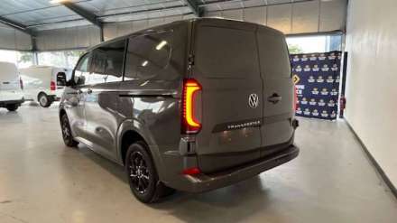 Volkswagen Transporter Procab T7 L1H1 170 BVA8 SWD BUSINESS