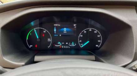 Ford Transit Fourgon Electrique E-TRANSIT FGN 390 L2H2 184 CH BATTERIE 75 KWH TREND BUSINESS