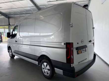 Nissan Interstar Fourgon 3T3 L2H2 2.0 DCI 170 BVA TEKNA