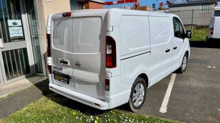 Nissan Primastar Fourgon L1H1 2T8 2.0 DCI 170 S/S BVA9 TEKNA