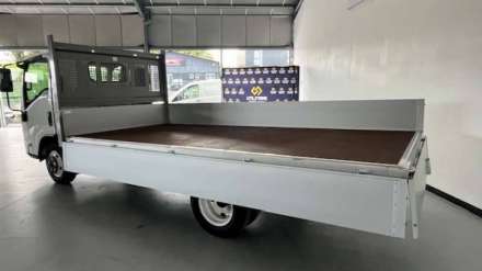 Isuzu M27 Génération 2 EURO VI - PLATEAU ALU 4M50