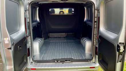 Nissan Primastar Cabine Approfondie CA L2H1 3T0 2.0 DCI 170 S/S BVA9 TEKNA