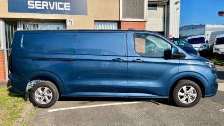 Ford Transit Custom Fourgon 320 L2H1 2.0 ECOBLUE 170 CH BVA8 LIMITED