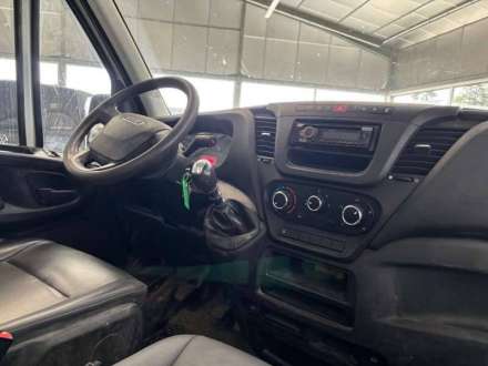 Iveco Daily Chassis Cabine 35C15 EMP 3750 BENNE COFFRE