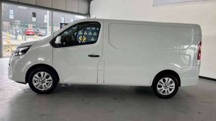 Nissan Primastar Fourgon L1H1 2T8 2.0 DCI 170 S/S BVA9 TEKNA