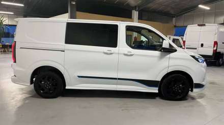 Ford Transit Custom Cabine Approfondie CA 320 L1H1 2.0 ECOBLUE 170 CH BVA8 SPORT