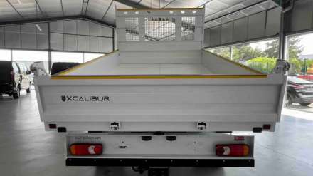 Nissan Interstar Chassis Simple Cabine Benne BENNE COFFRE 3T5 L3H1 2.0 DCI 150 CH RWD RJ N-CONNECTA