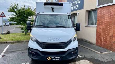 Iveco Daily Chassis Cabine 35C16 3.0 FRIGORIFIQUE FRCX + HAYON QUAD-LEAF BVM6