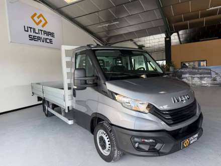 Iveco Daily Chassis Cabine 35S16 2.3 160 CV EMP 4100 PLATEAU 4.40 M
