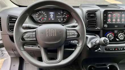 Fiat Ducato Chassis Cabine CC MAXI 3.5 L S&S 140 CH CAISSE 20M3 DEFLECTEUR ESCALIER