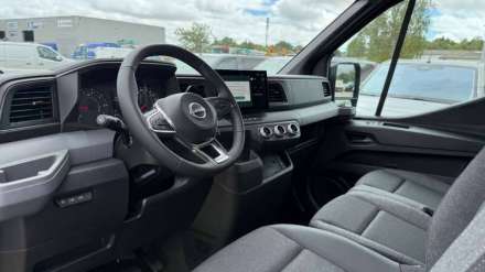 Nissan Interstar Fourgon 3T3 L2H2 2.0 DCI 170 BVA TEKNA