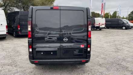 Nissan Primastar Fourgon L1H1 2T8 2.0 DCI 170 S/S BVA9 TEKNA