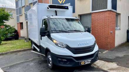 Iveco Daily Chassis Cabine 35C16 3.0 FRIGORIFIQUE FRCX + HAYON QUAD-LEAF BVM6