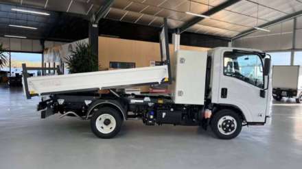Isuzu M27 EMP F FINAL EDITION 3.0 150CV BVM5 BENNE COFFRE