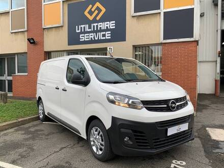 Opel vivaro paris